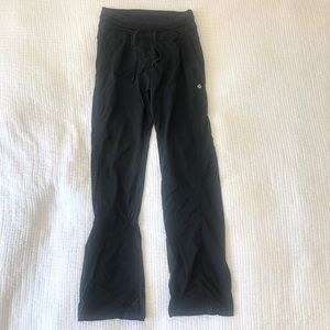 Lululemon studio pant 6